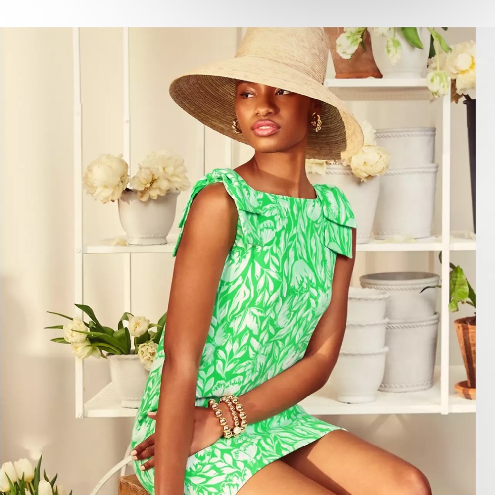 Lilly Pulitzer Vibrant Green Leaf Pattern Dress